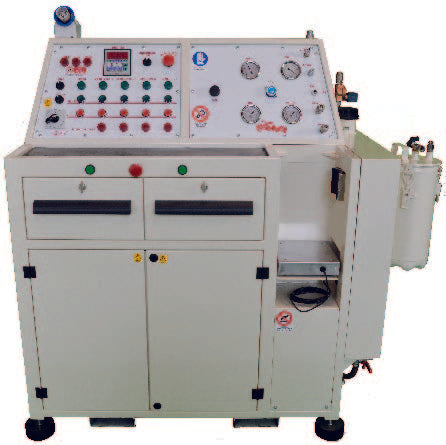 0440 : FAMILIE 05 System for fylling og testing av bærbare og hjulgående brannslukningsapparater